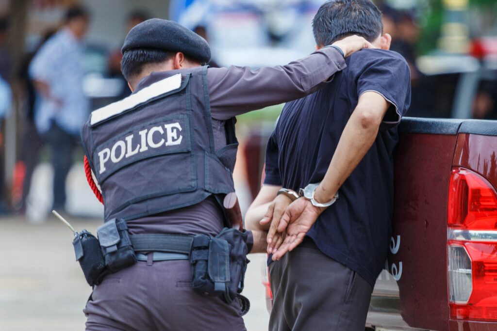 Advogado criminalista Yan Lívio Nascimento, atuação em prisão em flagrante e urgências